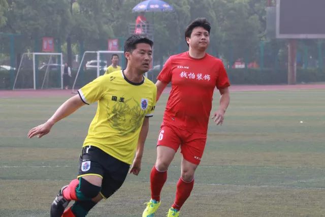 萨拉赫即将加盟吉达联合：年薪3000万欧的传奇转会背后